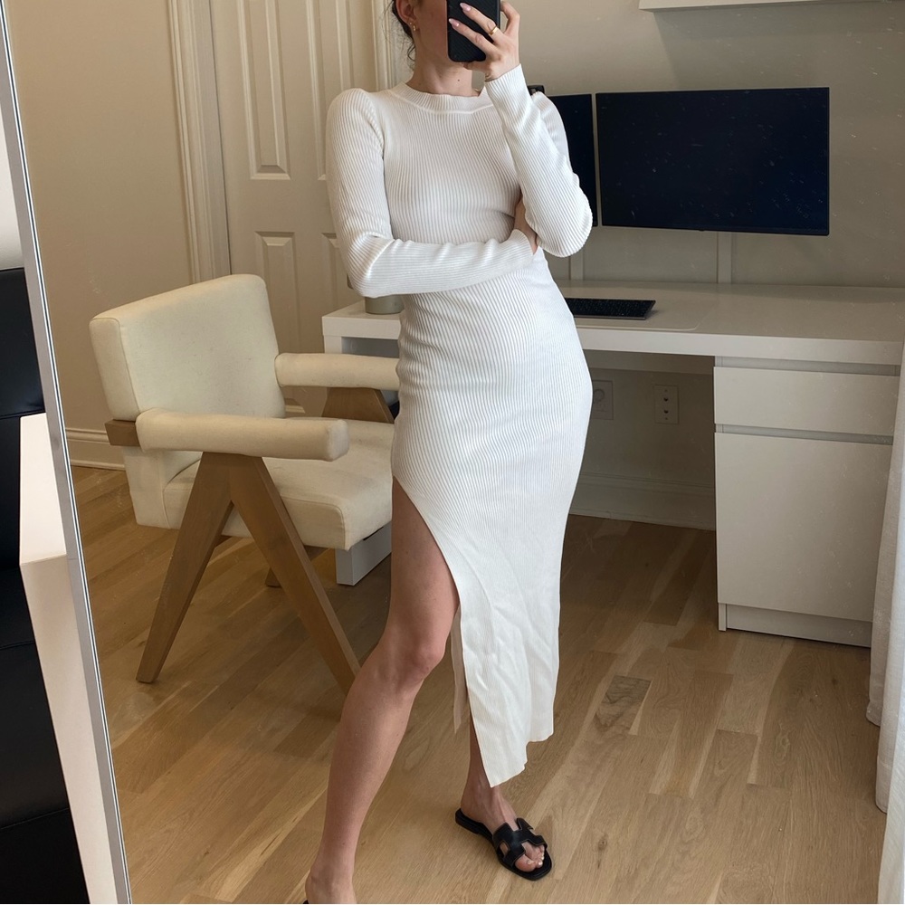 Missguided Ribbed Dress with Side Slit - Picture 3 of 6